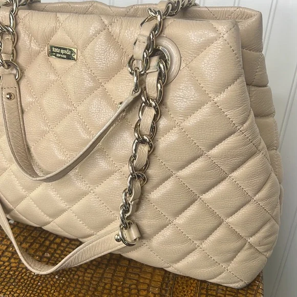 KATE SPADE Gold Coast Maryanne Purse - Picture 4 of 15